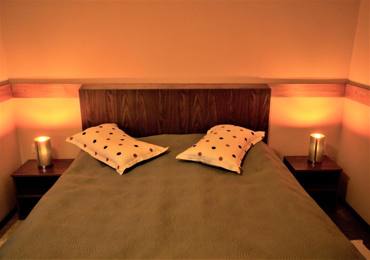 Casa Moroeni Hotel Luaran gambar