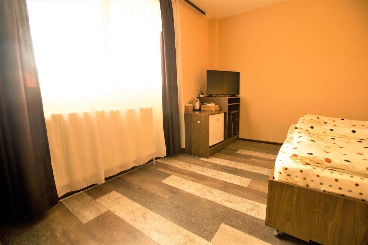 Casa Moroeni Hotel Luaran gambar
