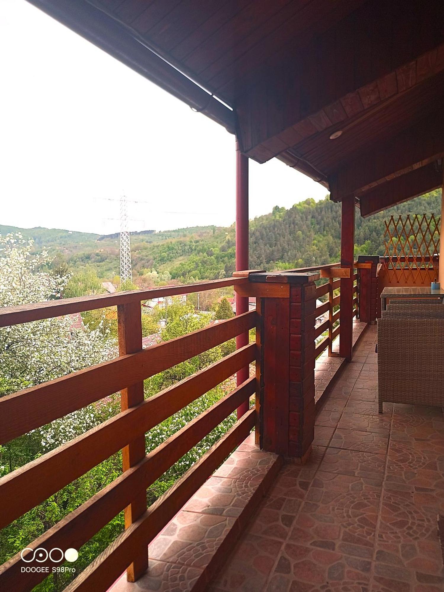 Casa Moroeni Hotel Luaran gambar